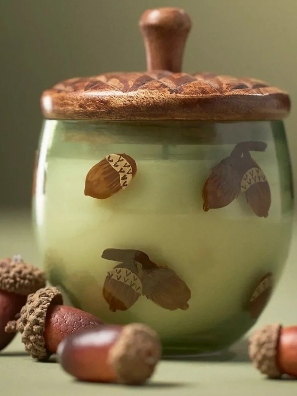 Anthropologie Gourmand Sweet Maple & Chai Acorn Candle